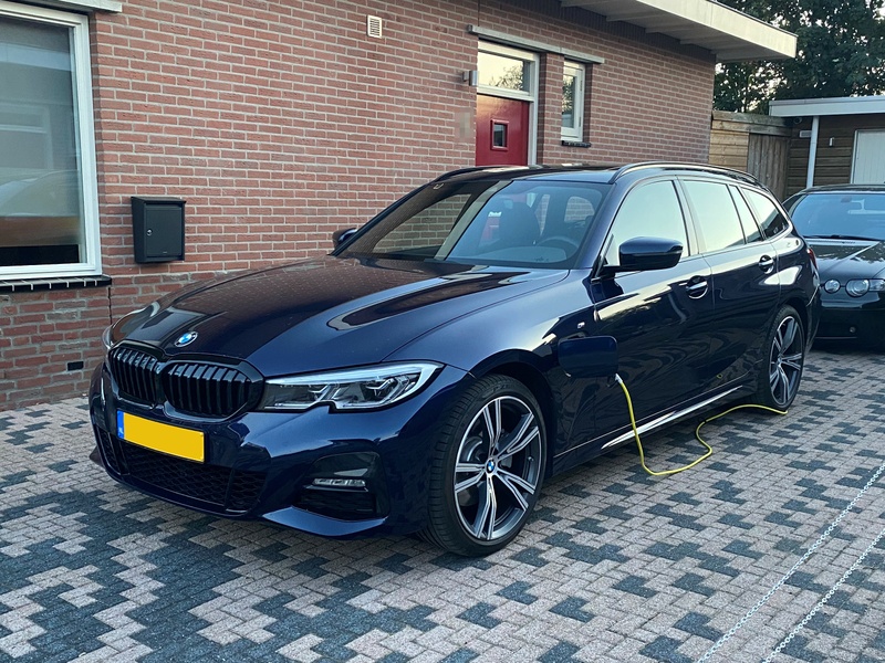 Afbeeldingslocatie: https://tweakers.net/i/9WEmmpHkd24x2C7gsK5eVrNWDS8=/800x/filters:strip_icc():strip_exif()/f/image/gkCRKmds00yNiUf8WcuOf6nc.jpg?f=fotoalbum_large