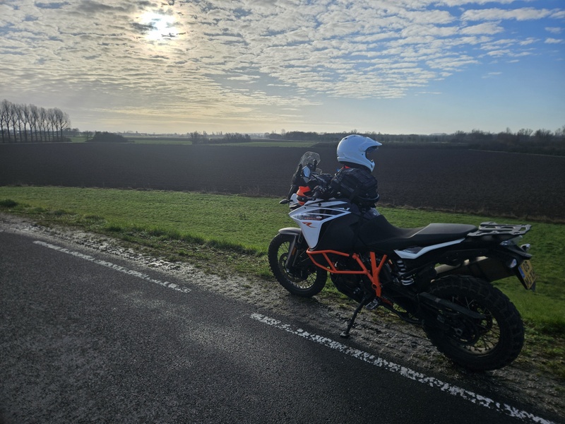 Afbeeldingslocatie: https://tweakers.net/i/9ZHVS-DVVS23obcZaRd0cuQEpNk=/800x/filters:strip_icc():strip_exif()/f/image/kqVIN50AOOTEN7pT5oYBVBnM.jpg?f=fotoalbum_large