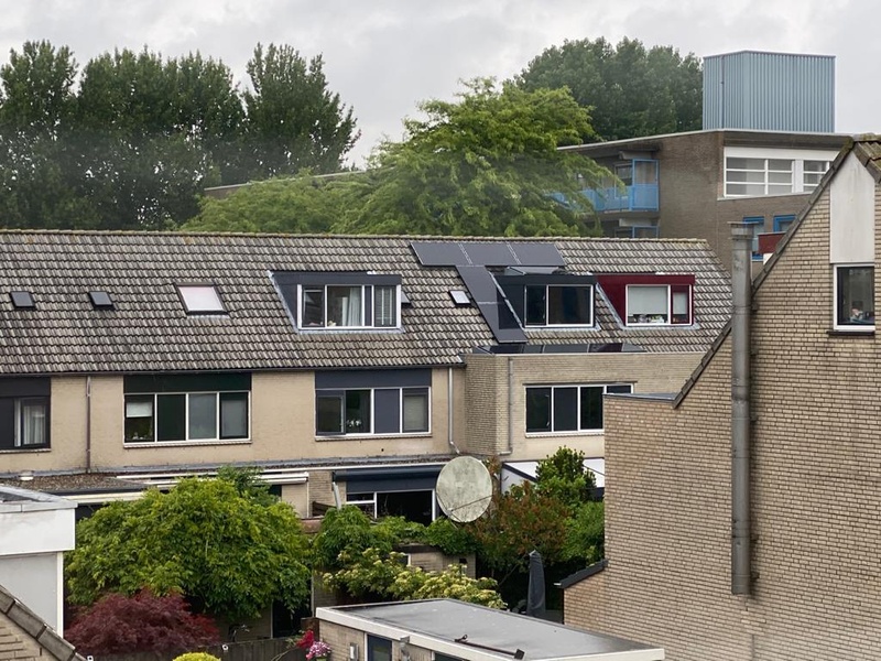 Afbeeldingslocatie: https://tweakers.net/i/9ZxUgcqx5qfluUOQ0exZvZXVoME=/800x/filters:strip_icc():strip_exif()/f/image/KIukddDFGNnPYr0oBDGzUnxk.jpg?f=fotoalbum_large