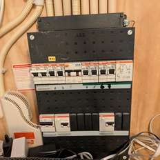Afbeeldingslocatie: https://tweakers.net/i/9bQfAYDZGF2HaZgSm9cs1zwpD5k=/232x232/filters:strip_icc():strip_exif()/f/image/BteAflsCsvJdMRJYrs2NK7V6.jpg?f=fotoalbum_tile
