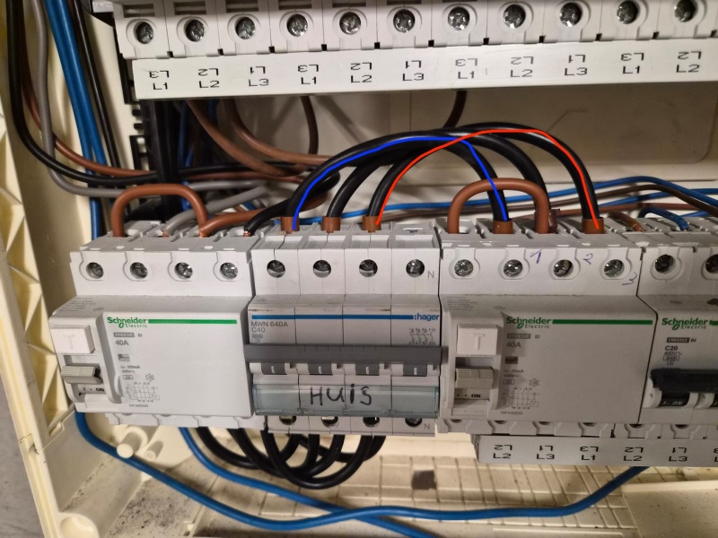 Afbeeldingslocatie: https://tweakers.net/i/9eCFV-HeeOkTeF-zvasKtdP8MGw=/800x/filters:strip_icc():strip_exif()/f/image/cRn4g73CRj5HPCxMvgnhTzLl.jpg?f=fotoalbum_large