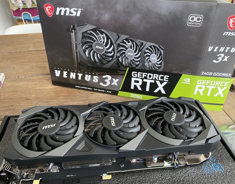 Afbeeldingslocatie: https://tweakers.net/i/9fWTba5bwxAQBQjZpEpG5Np1gTk=/800x/filters:strip_icc():strip_exif()/f/image/9mWWbn40TmXJkirN3oeCNzs3.jpg?f=fotoalbum_large