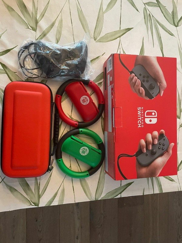 Afbeeldingslocatie: https://tweakers.net/i/9fwJq2OjeckoX6p-5ESxDjPQJOk=/x800/filters:strip_icc():strip_exif()/f/image/sAFaIUFZqLETFqR1UwZTvlHM.jpg?f=fotoalbum_large