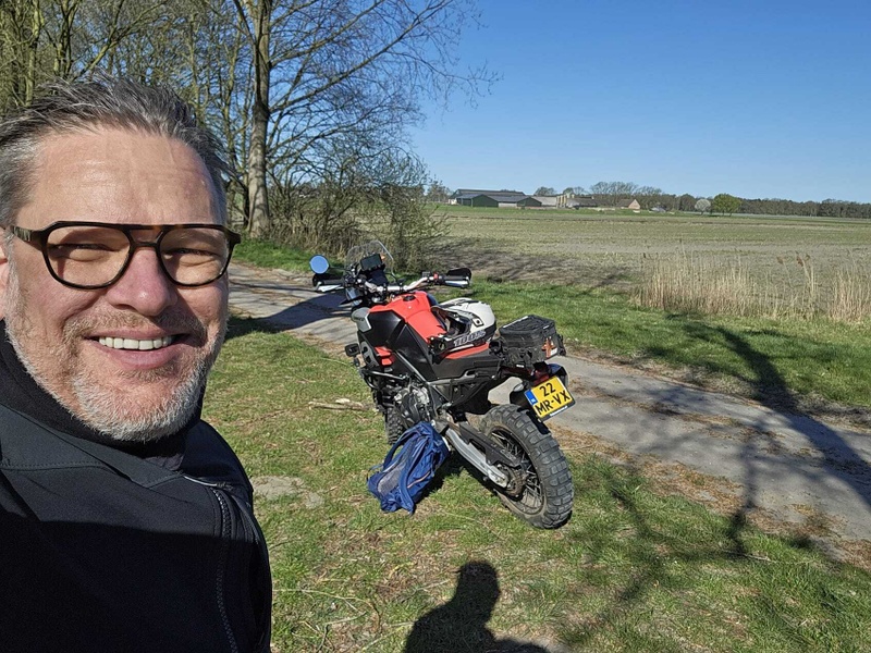 Afbeeldingslocatie: https://tweakers.net/i/9gGlWzG1pPrbrdeND1yveXUpc4U=/800x/filters:strip_icc():strip_exif()/f/image/L6LjlZk8J6CnXjPuhumBdiRg.jpg?f=fotoalbum_large