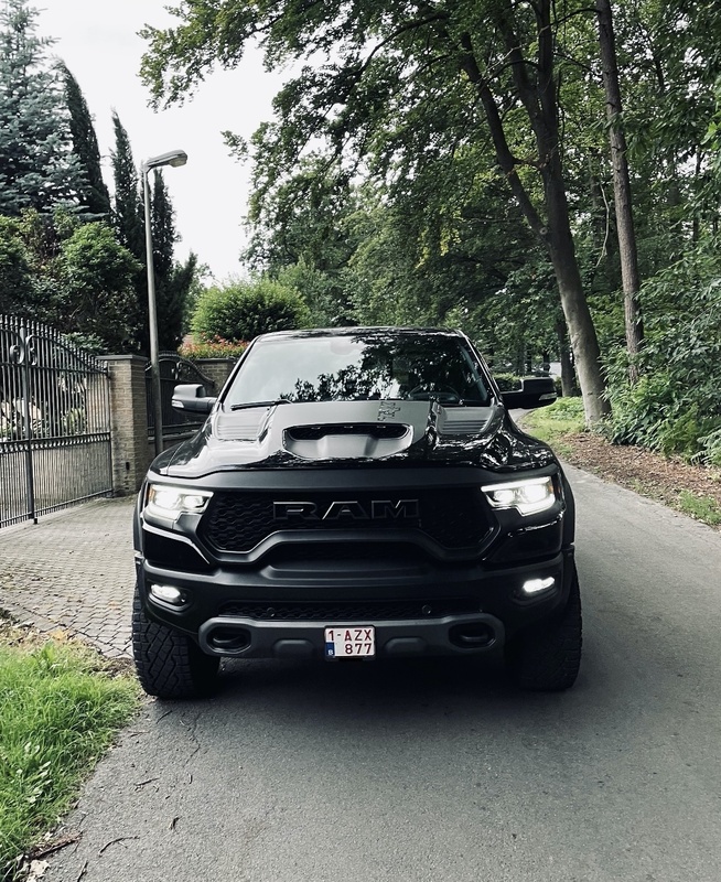 Afbeeldingslocatie: https://tweakers.net/i/9hEejkZH5t17duSlMH2jrs5ZO1o=/x800/filters:strip_icc():strip_exif()/f/image/YGUfDUGzCuFjDAjUSrmNSpWg.jpg?f=fotoalbum_large