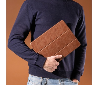 Accezz Leather Trifold Bookcase