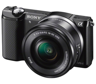 Sony Alpha A5000 + 16-50mm F3.5-5.6 OSS + 55-210mm F4.5-6.3 OSS Zwart