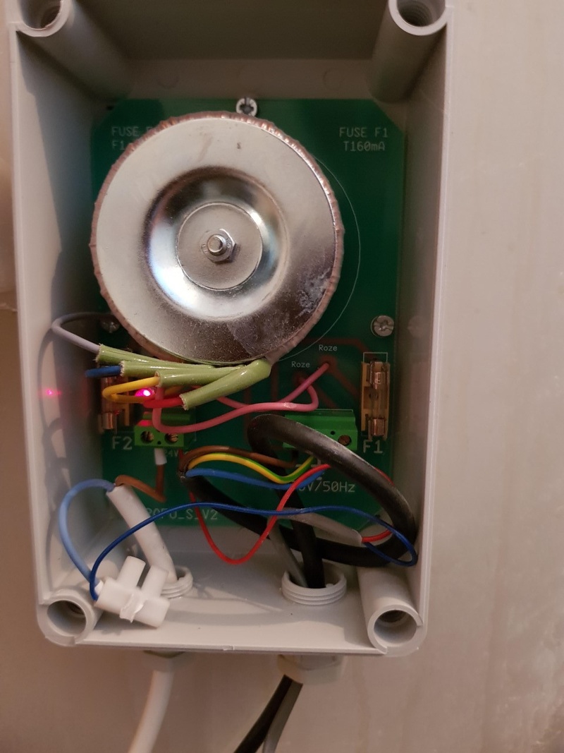 Afbeeldingslocatie: https://tweakers.net/i/9lJMSyYtmcdtL04MgN-YJPhnNRk=/800x/filters:strip_icc():strip_exif()/f/image/lJk4QlpWmADESmZvGFI9bPQA.jpg?f=fotoalbum_large