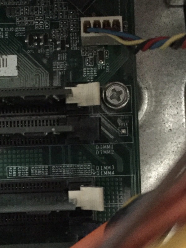 Afbeeldingslocatie: https://tweakers.net/i/9ldcxhR6ZdCMEFqOIA3l8Zr4NrU=/x800/filters:strip_icc():strip_exif()/f/image/yuvFYWrn1K3b3P4dtIOGbAdi.jpg?f=fotoalbum_large