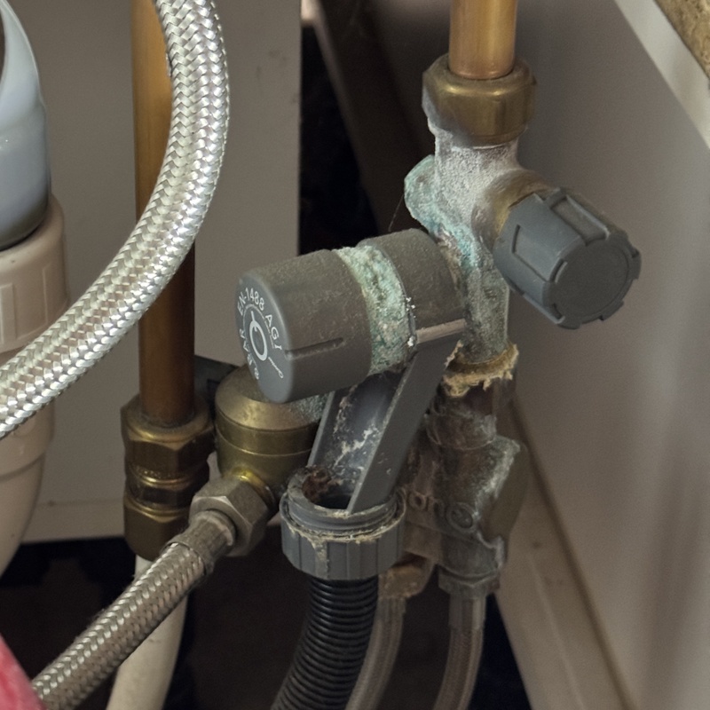 Afbeeldingslocatie: https://tweakers.net/i/9q7NEeDGC2if7d0FQIDzI0lmgoM=/800x/filters:strip_icc():strip_exif()/f/image/tjCB1TsWWLMXze7KKgPck1rx.jpg?f=fotoalbum_large