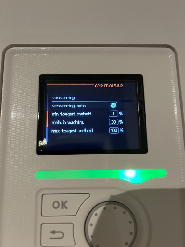 Afbeeldingslocatie: https://tweakers.net/i/9vMa9iYuzynls1Hvum_AhEueZgA=/x800/filters:strip_icc():strip_exif()/f/image/98Bxcqj5pahGdzwovChUyzhk.jpg?f=fotoalbum_large