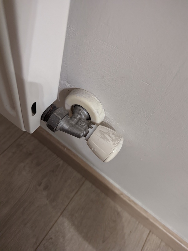 Afbeeldingslocatie: https://tweakers.net/i/9w_5etytARAucKeSC7NyXIcIQK4=/x800/filters:strip_icc():strip_exif()/f/image/yvUvtMF3K4cahpotdO0k0uio.jpg?f=fotoalbum_large