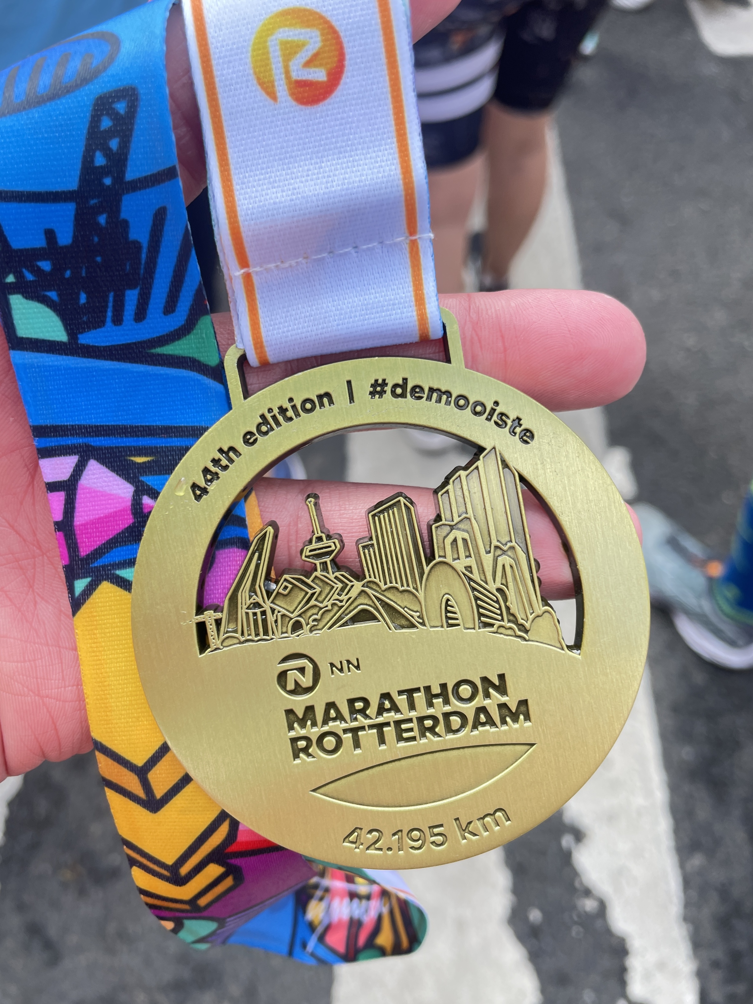 Afbeeldingslocatie: https://tweakers.net/i/9x4ObtJp366XfQZcBiCez-f3BQE=/fit-in/4920x3264/filters:max_bytes(3145728):no_upscale():strip_icc():strip_exif()/f/image/FqfOqGE8BH38OdmQWEt0cMvV.jpg?f=user_large