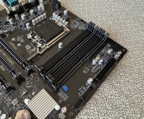 ASRock H610M Combo op CES 2026