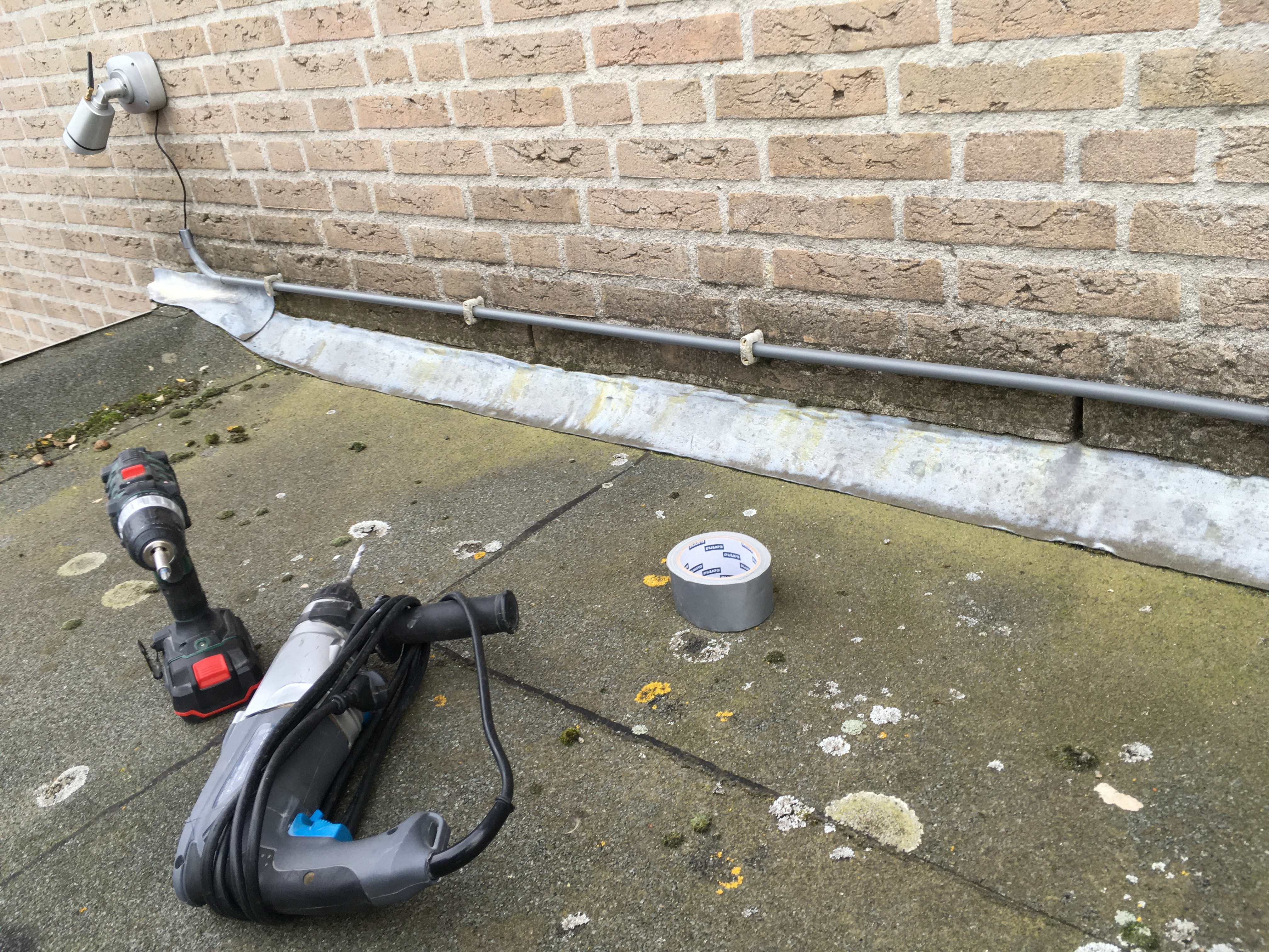 Afbeeldingslocatie: https://tweakers.net/i/A1FWWnkmPUITvLuhl_wMWbcdMR8=/f/image/wtnxNj4qnAoZA9jVg9q3tsew.jpg