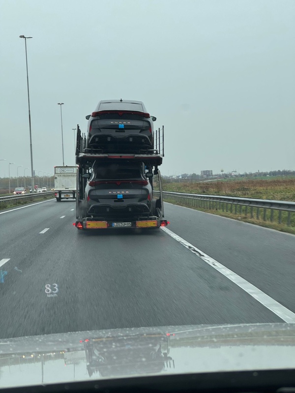 Afbeeldingslocatie: https://tweakers.net/i/A6VPlmh0md1O57fz6Fs0ZrA5Hdc=/x800/filters:strip_icc():strip_exif()/f/image/uubyaVJN7ePSi9v1vZySNrzk.jpg?f=fotoalbum_large