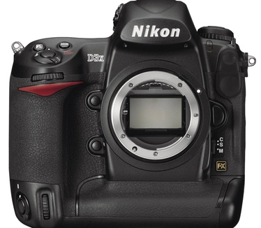 Nikon D3X (Voorkant)