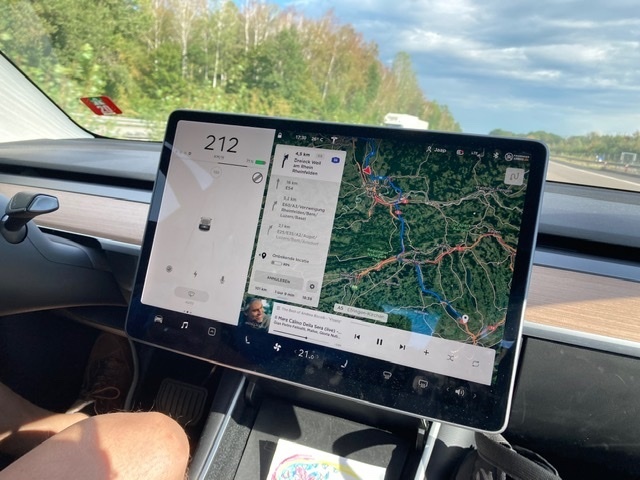 Afbeeldingslocatie: https://tweakers.net/i/AAnoRWQ1hWItCwajZ7B7EIv_92o=/full-fit-in/4920x3264/filters:max_bytes(3145728):no_upscale():strip_icc():fill(white):strip_exif()/f/image/reiUBs45Ey0hcnypbVa12TfA.jpg?f=user_large