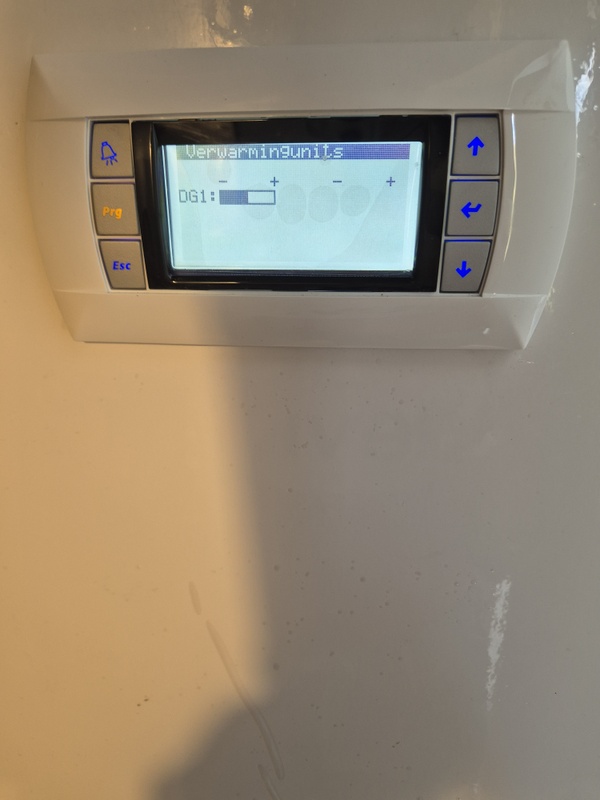 Afbeeldingslocatie: https://tweakers.net/i/ACHkS9q-0h4pRv7KseaFmXNpv9k=/x800/filters:strip_icc():strip_exif()/f/image/DdTlozPzVv5ZSMWjJuDcV2G1.jpg?f=fotoalbum_large