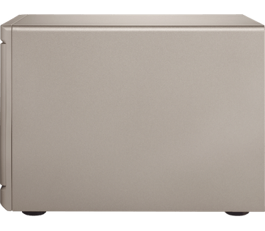 QNAP TS-677