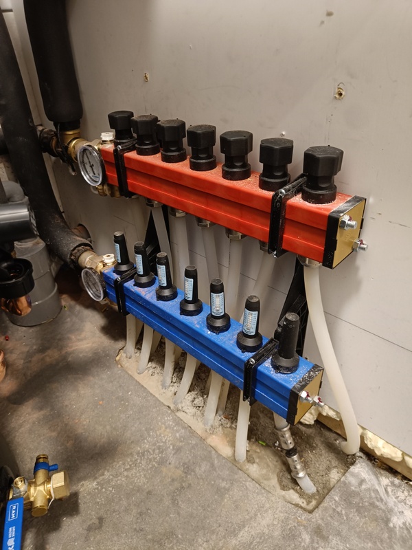 Afbeeldingslocatie: https://tweakers.net/i/AEhvvvPiopQajn0dkmhSFYdFwfI=/x800/filters:strip_icc():strip_exif()/f/image/qrGhg4zLqVSknUTgpb4lhV07.jpg?f=fotoalbum_large