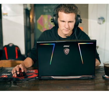 MSI GE63 9SE-617NL Raider RGB