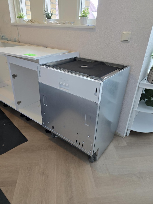Afbeeldingslocatie: https://tweakers.net/i/AGp4CKf6SlatYKIn_qzPYnY-Ofk=/x800/filters:strip_icc():strip_exif()/f/image/bX9SSeK8BF2r3W2gcR24sRzu.jpg?f=fotoalbum_large
