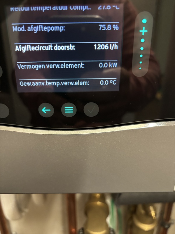 Afbeeldingslocatie: https://tweakers.net/i/AHkgKWGM3Lxq07z-wMtM52Nc6tU=/x800/filters:strip_icc():strip_exif()/f/image/r1wmaqV6AO9csmqW1fTh6YcF.jpg?f=fotoalbum_large