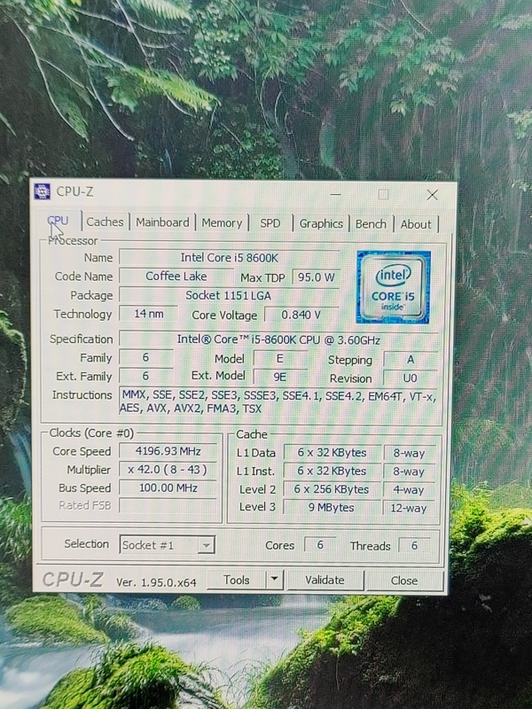 Afbeeldingslocatie: https://tweakers.net/i/AHtLgmwnzkTo6ezLFC4LK7zdTL4=/x800/filters:strip_icc():strip_exif()/f/image/ex88xDnNaj1luXHZMX9pqyPy.jpg?f=fotoalbum_large