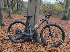 Afbeeldingslocatie: https://tweakers.net/i/AKD8iI-gXtDC8zaEhome8vbiuYg=/234x176/filters:strip_icc():strip_exif()/f/image/65QmaaxUO7Oi7XogliMy3c3x.jpg?f=fotoalbum_medium