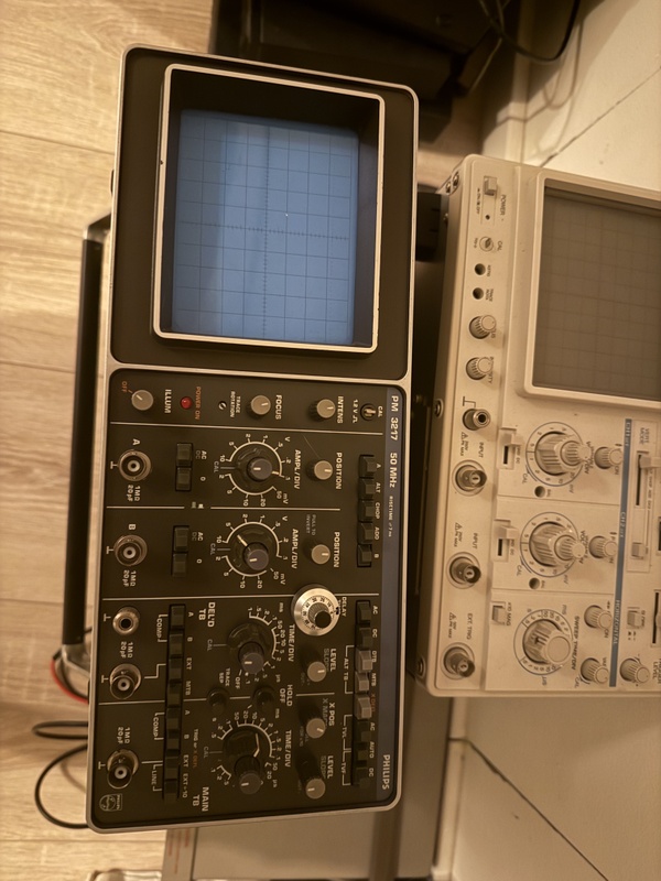 Afbeeldingslocatie: https://tweakers.net/i/ALfzsvKLc7CQ48P7E8LdM9OJ04Q=/x800/filters:strip_icc():strip_exif()/f/image/Va2AcmDZ8aN562HB1XhvuXQa.jpg?f=fotoalbum_large