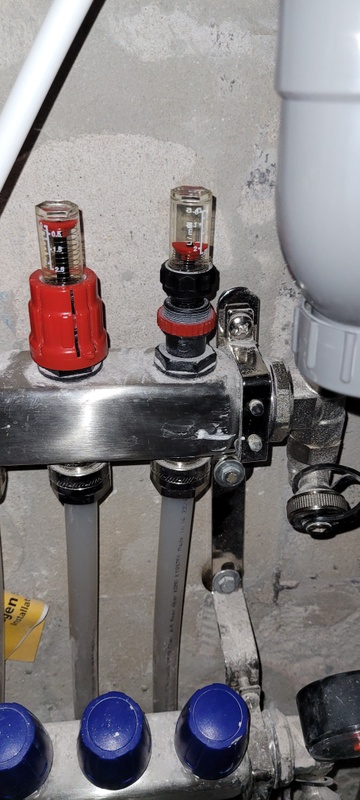 Afbeeldingslocatie: https://tweakers.net/i/AM48CkNn8N6hSdklfh73ZIF4nso=/x800/filters:strip_icc():strip_exif()/f/image/um6fUrrzoPLd8ePDeuyfJk0x.jpg?f=fotoalbum_large