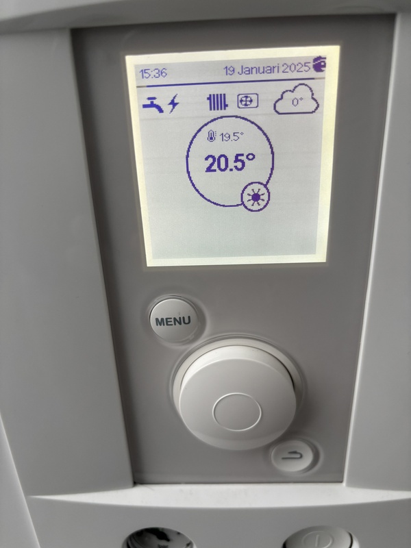 Afbeeldingslocatie: https://tweakers.net/i/AMW4ZPjdam6mmqHeJrMcDq9cy7w=/x800/filters:strip_icc():strip_exif()/f/image/X8DoPkfhKsg575yDW7Sn5eS4.jpg?f=fotoalbum_large