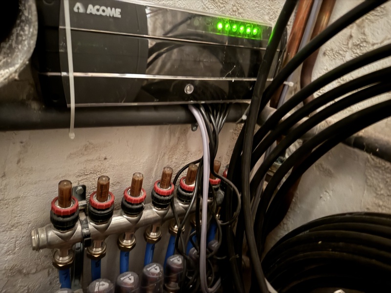 Afbeeldingslocatie: https://tweakers.net/i/AMhGEg52uUg81bb-KWQIGx9MlrA=/800x/filters:strip_icc():strip_exif()/f/image/MnCKsmMgy964JmGUegfQYYh4.jpg?f=fotoalbum_large
