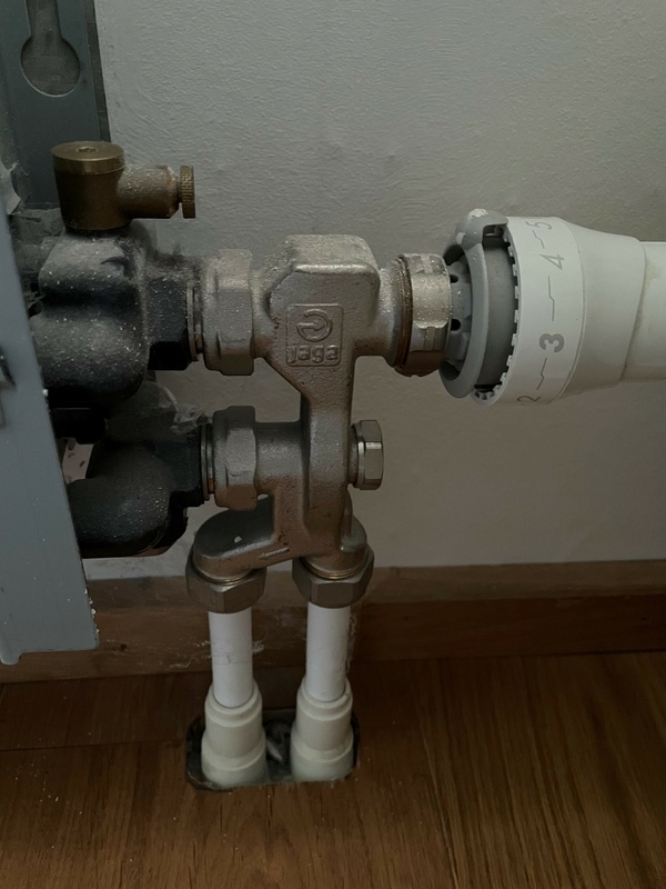 Afbeeldingslocatie: https://tweakers.net/i/APHcMF0ixOz0bXm2D1kulSWjzVg=/x800/filters:strip_icc():strip_exif()/f/image/Xnfjlhc6SoR2yrXiTZDUMYgT.jpg?f=fotoalbum_large