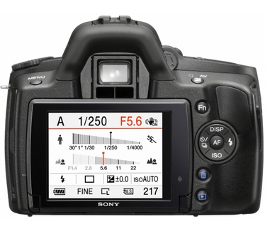 Sony Alpha DSLR-A390L + 18-55mm f3.5-5.6 SAM Zwart
