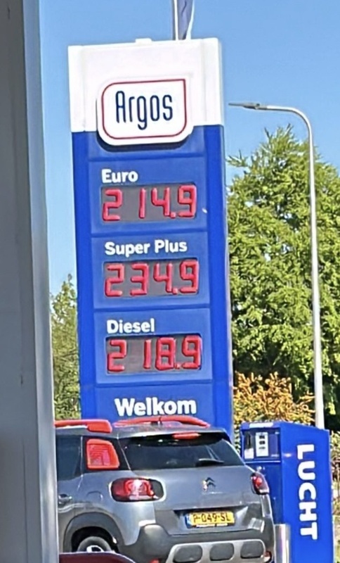 Afbeeldingslocatie: https://tweakers.net/i/ASO9Vb_us0cgouf094wpTuRMbCc=/x800/filters:strip_icc():strip_exif()/f/image/jxTW76tfMyBwsfWlv2nzwpeT.jpg?f=fotoalbum_large