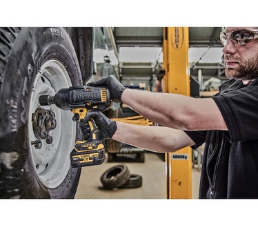 DeWalt DCF900P2G-QW