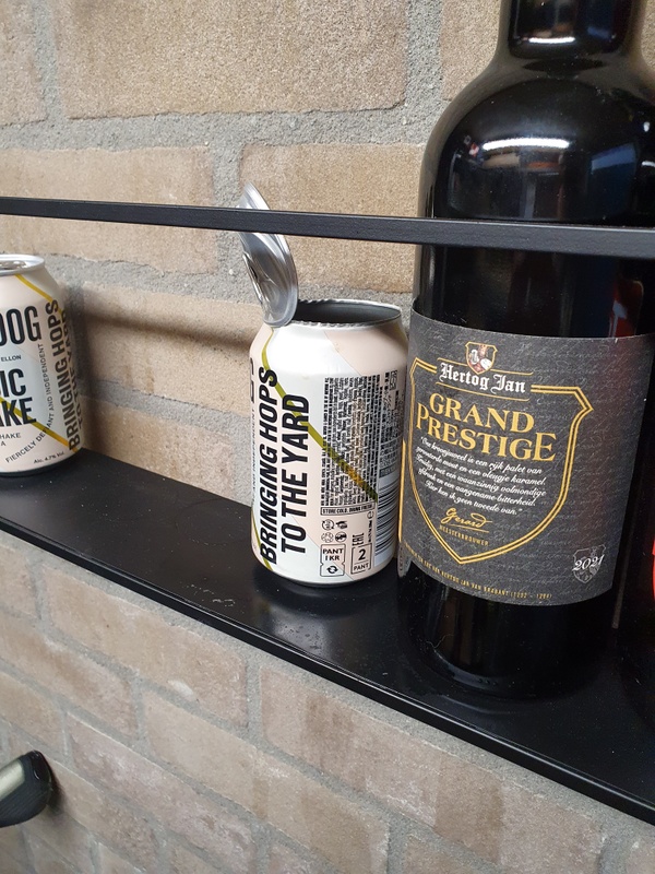 Afbeeldingslocatie: https://tweakers.net/i/AYktpYnz3KokfpQ4ce9Qm1NWaEE=/x800/filters:strip_icc():strip_exif()/f/image/SJq6rtCy6lPlfub2wvUOwT6y.jpg?f=fotoalbum_large