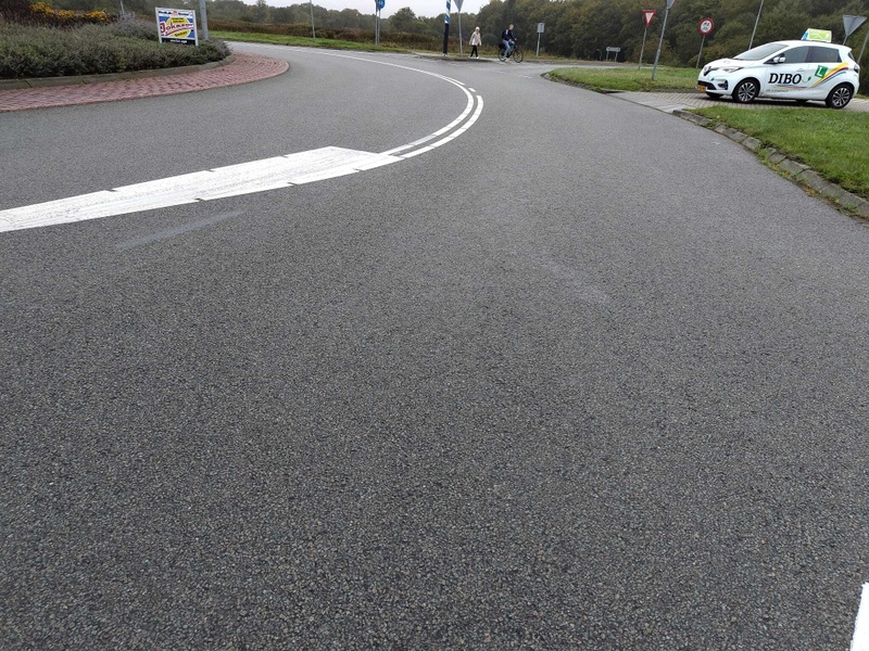 Afbeeldingslocatie: https://tweakers.net/i/AZ2Ubxf7uvT4uc9seMoz2uNSp70=/800x/filters:strip_icc():strip_exif()/f/image/qwBDf0B7qSf5YzGXhX3obv1T.jpg?f=fotoalbum_large