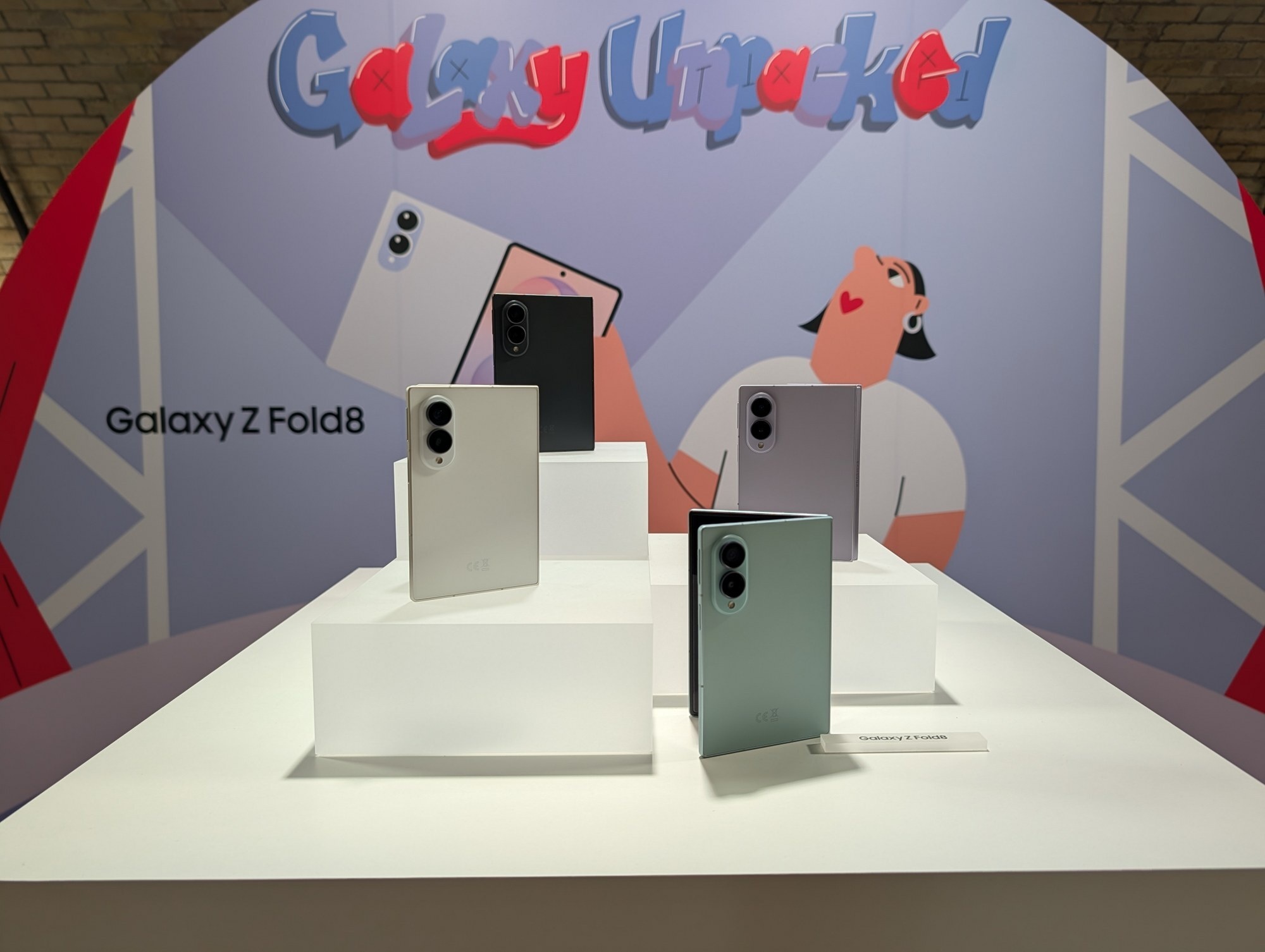 Samsung Galaxy Z Fold 8