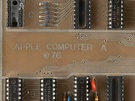 Apple-1