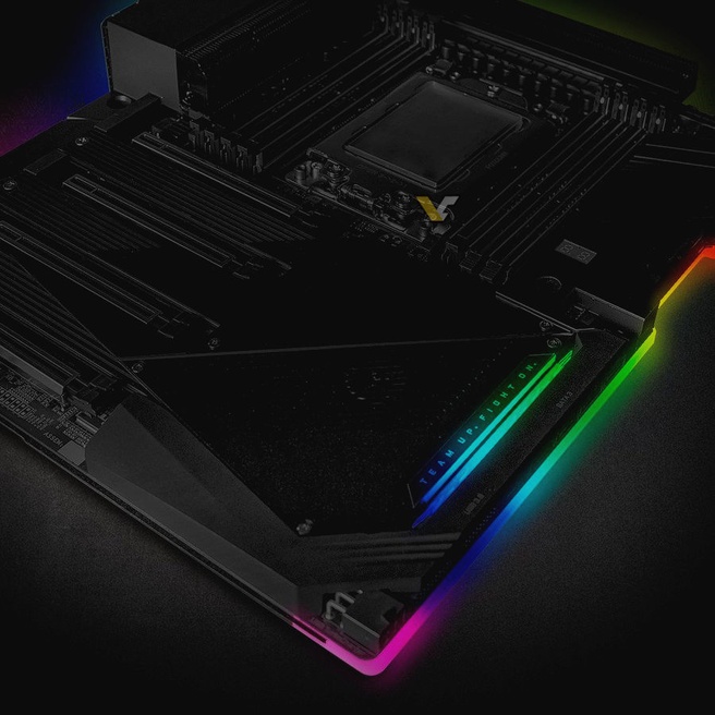 Gigabyte Aorus TRX40 moederbord teaser