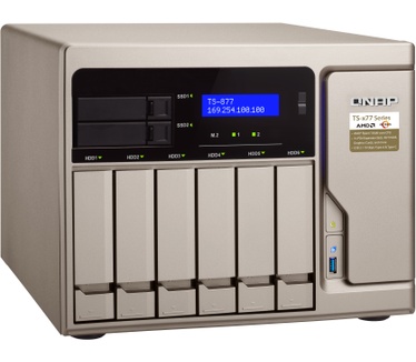 QNAP TS-877 (Ryzen 7-1700, 16GB ram)