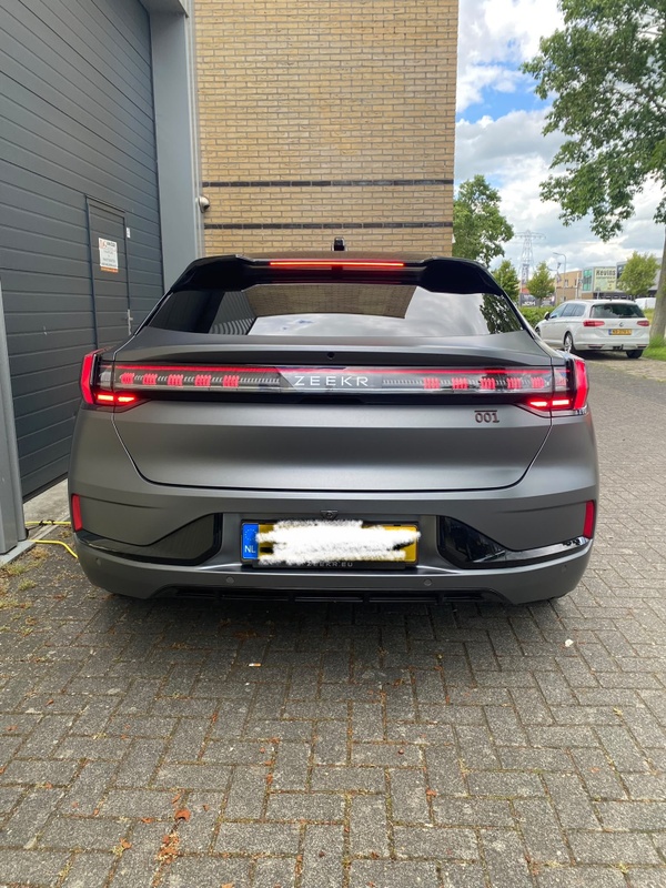 Afbeeldingslocatie: https://tweakers.net/i/AeA23778LtRREd8SNAFDpycJA5s=/x800/filters:strip_icc():strip_exif()/f/image/qoTVilSlBRKPekXosjdu41Zu.jpg?f=fotoalbum_large