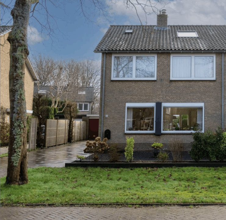 Afbeeldingslocatie: https://tweakers.net/i/AevZTWKjdr5Y-6TDCoB-PQWYIhs=/full-fit-in/4000x4000/filters:no_upscale():fill(white):strip_exif()/f/image/IwZvOhUEj77x4YCR4kInQB4R.png?f=user_large