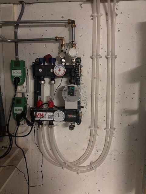 Afbeeldingslocatie: https://tweakers.net/i/AfYrWlvtNZQBIvTTt9Rurme16Hk=/fit-in/4920x3264/filters:max_bytes(3145728):no_upscale():strip_icc():strip_exif()/f/image/p16SmGjYrbF2mBxLpL5PUNa0.jpg?f=user_large