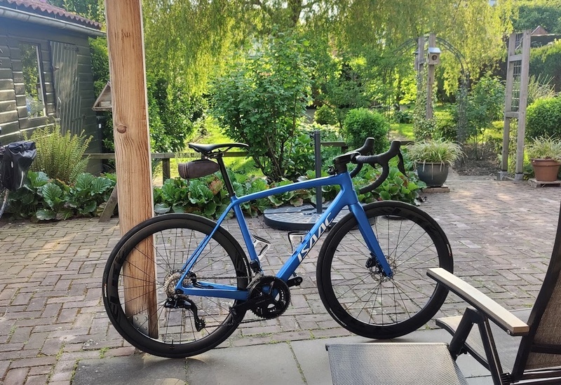 Afbeeldingslocatie: https://tweakers.net/i/AfcYWCSz6bOkgnGLayMQ571pf7s=/800x/filters:strip_icc():strip_exif()/f/image/gb8ktoxI9LcTal1JKTkleUjW.jpg?f=fotoalbum_large