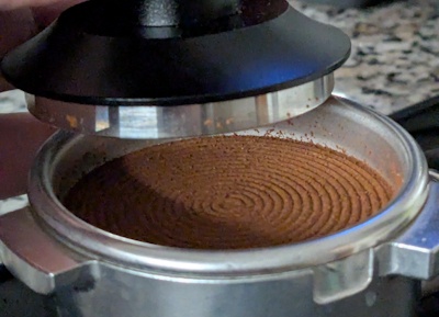 Afbeeldingslocatie: https://tweakers.net/i/AhMPB74_PUZ93ortE2RlX3I8u-U=/fit-in/4920x3264/filters:max_bytes(3145728):no_upscale():strip_icc():strip_exif()/f/image/8OxFrt4cPVbue8oqQB9RtONC.jpg?f=user_large