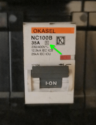 Afbeeldingslocatie: https://tweakers.net/i/Ai4GFlKNlL8zutPs779NimnPUUI=/full-fit-in/4000x4000/filters:no_upscale():fill(white):strip_exif()/f/image/mCqvQI9Nbad6FX7hXXbDyklR.png?f=user_large